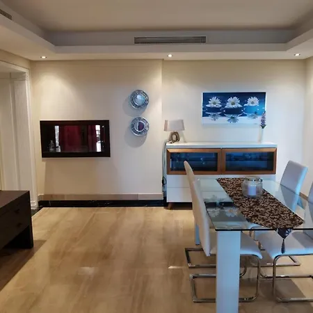Spectacular Luxury Apartment *